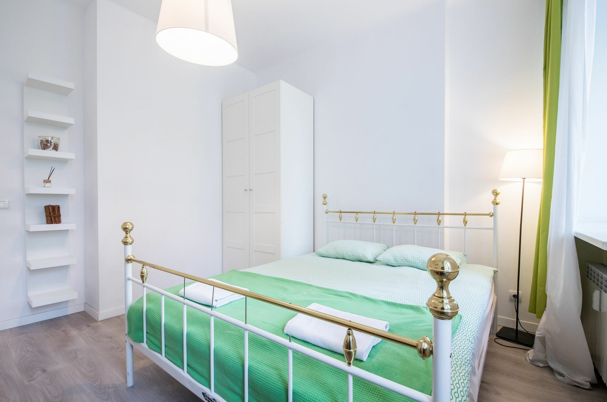 Bizzi Luxfavorito Apartament